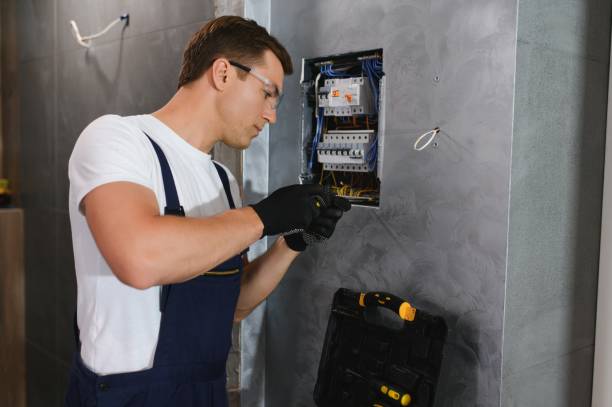 Best Residential Electrician Services  in Alsip, IL