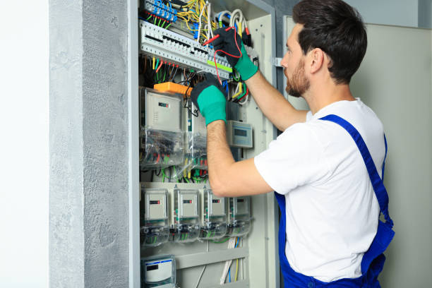Best Commercial Electrician Services  in Alsip, IL